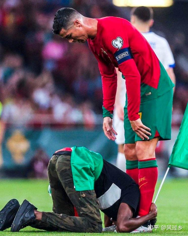 西汉姆迎亚冠关键赛，国际比赛日迎来里程碑，质疑声仍在，球探报告显示潜力的简单介绍