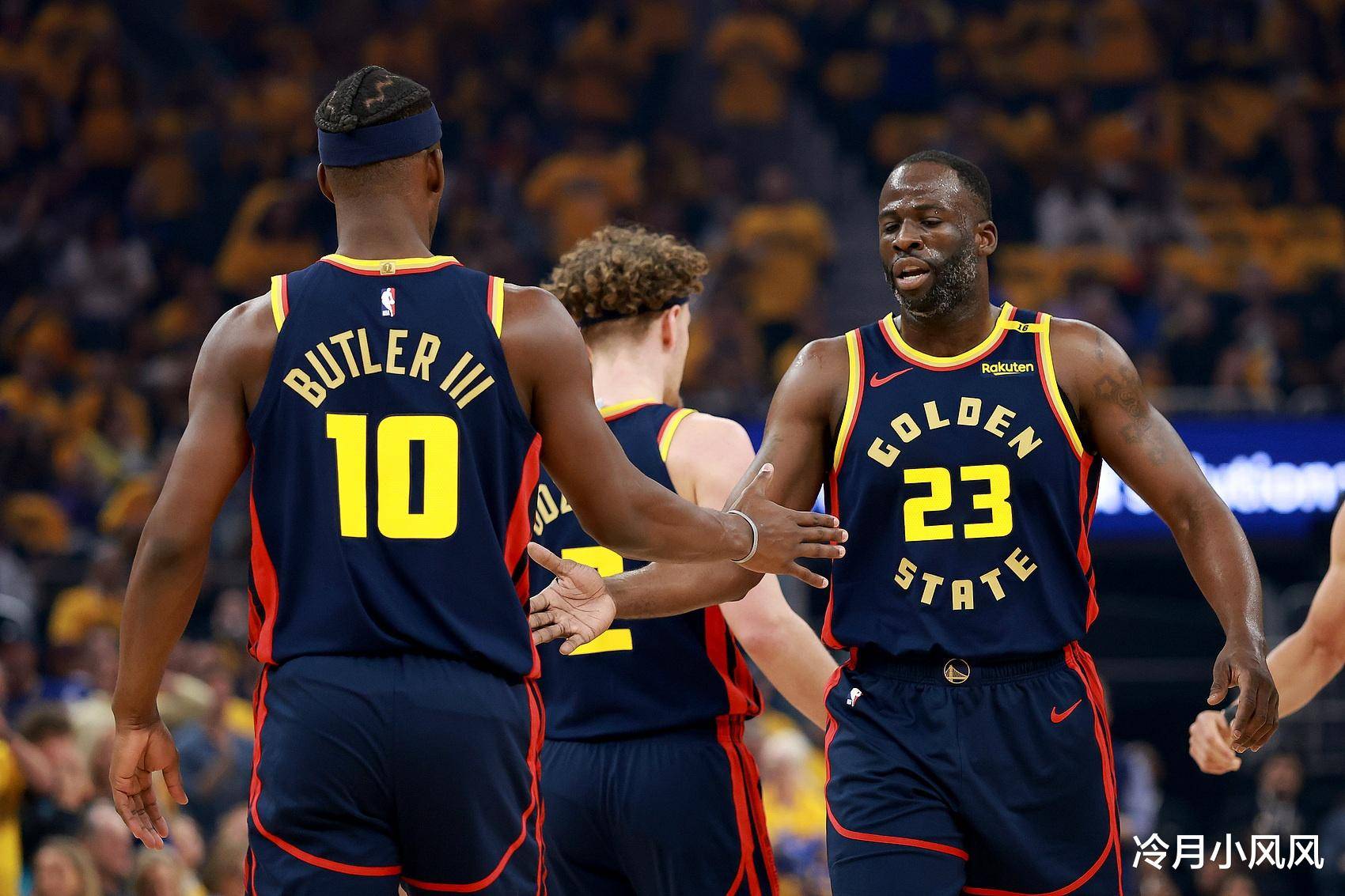 关于李娜怒砍20分达拉斯独行侠扳平良机备战NBA常规赛之后，葡萄牙体育国际比赛日伤情更新的信息体育直播